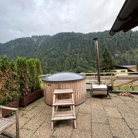 Freundliche 2-Zimmer-Erdgeschosswohnung Mit Garten In Seeberg Sonntag Екстериор снимка
