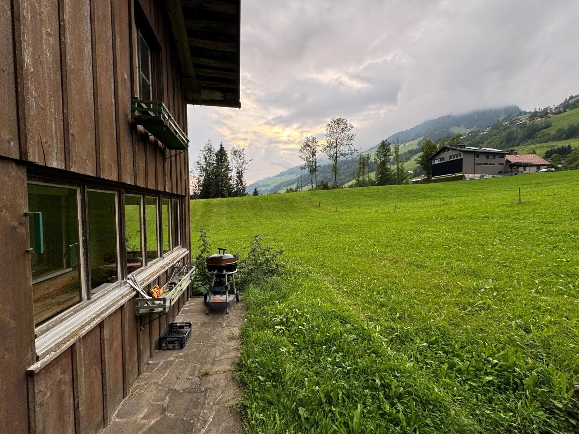 Freundliche 2-Zimmer-Erdgeschosswohnung Mit Garten In Seeberg Sonntag Екстериор снимка